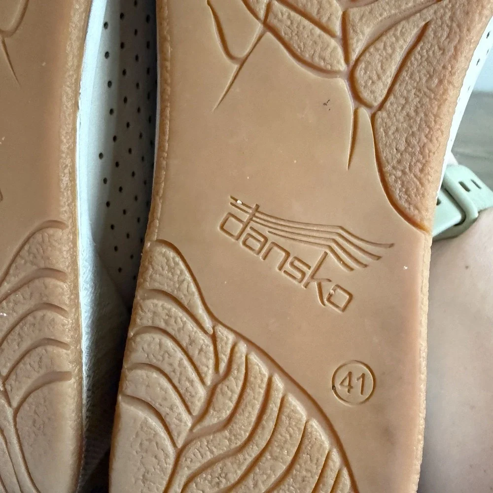 Dansko Womens 41‎ Beige Odina Perforated Leather Slip On Comfort Shoes Flats